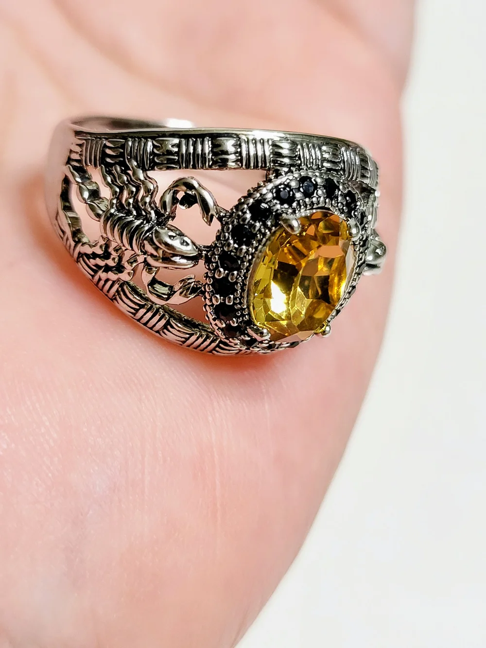 Men's Vintage Gothic Scorpion Ring Symbolizes Power and Protection Sizes 10 & 11